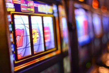 shoptoto live dealer table interface on mobile browser showing roulette game